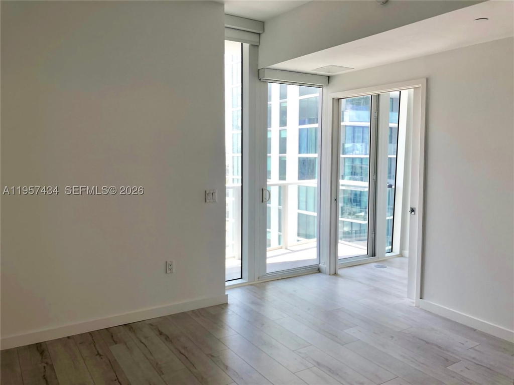 Real estate property located at 601 27TH ST #801, Miami-dade, The Crimson Condominium, Miami, FL