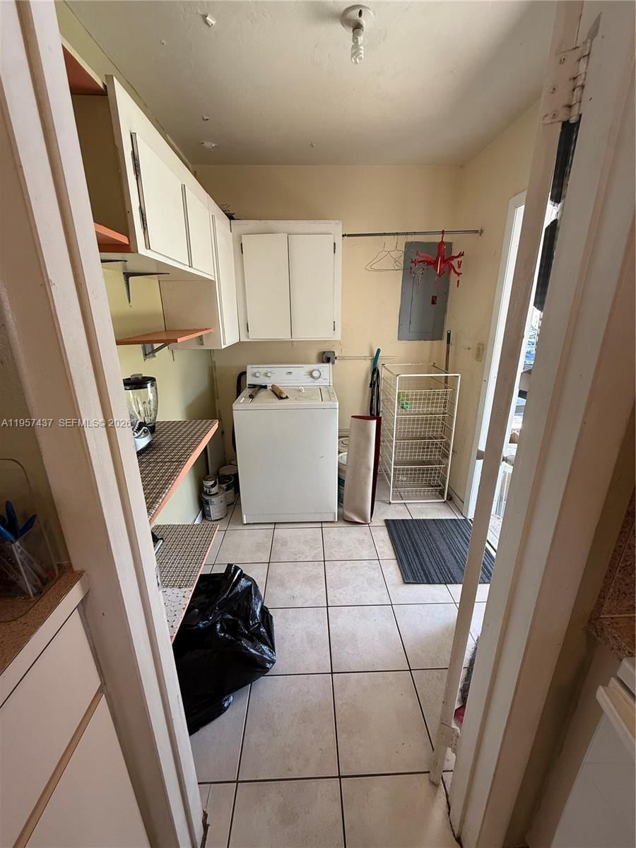 Real estate property located at 185 20th St, Miami-dade, Hialeah 3rd Addn, Hialeah, FL