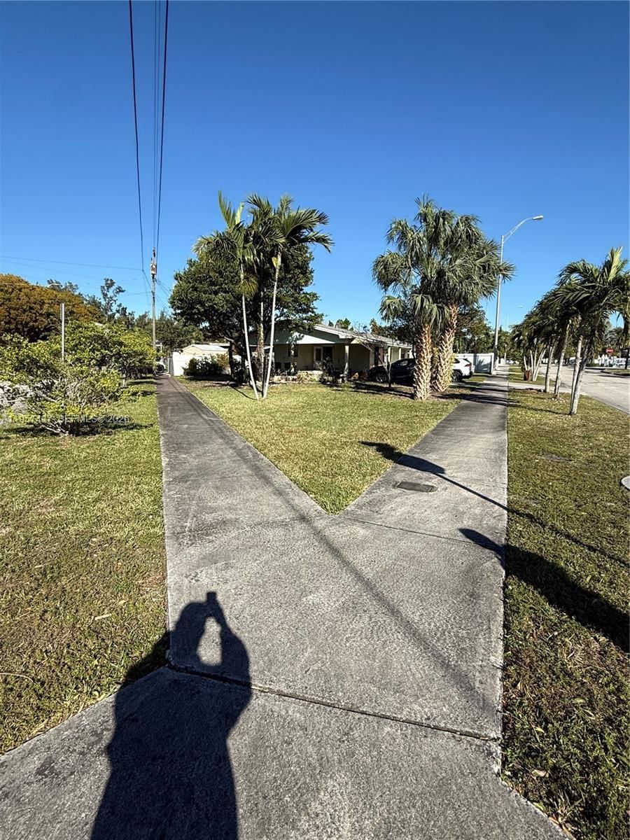 Real estate property located at 185 20th St, Miami-dade, Hialeah 3rd Addn, Hialeah, FL