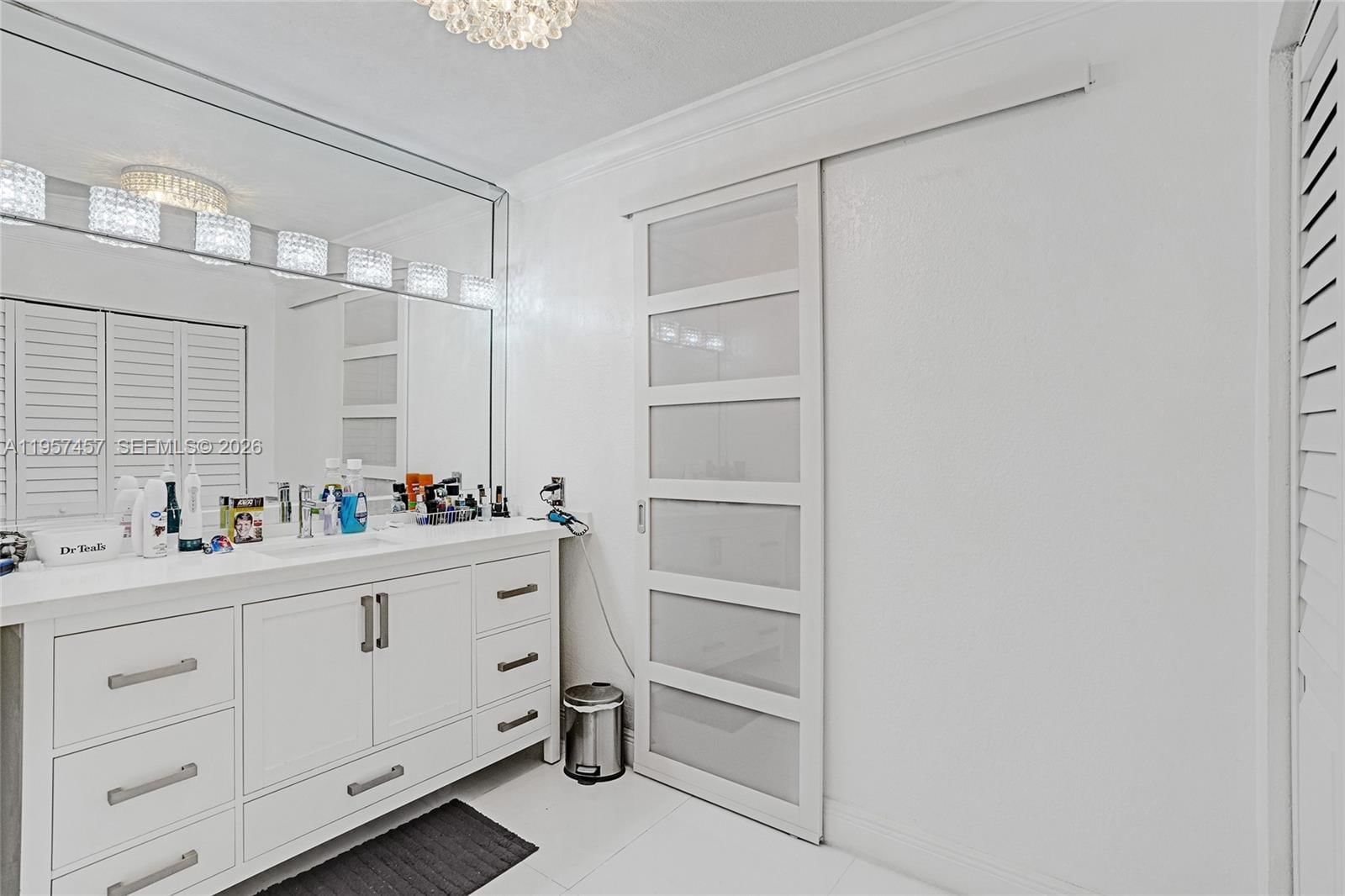 Real estate property located at 1400 Saint Charles Pl #204, Broward, Park Place Condominium No, Pembroke Pines, FL