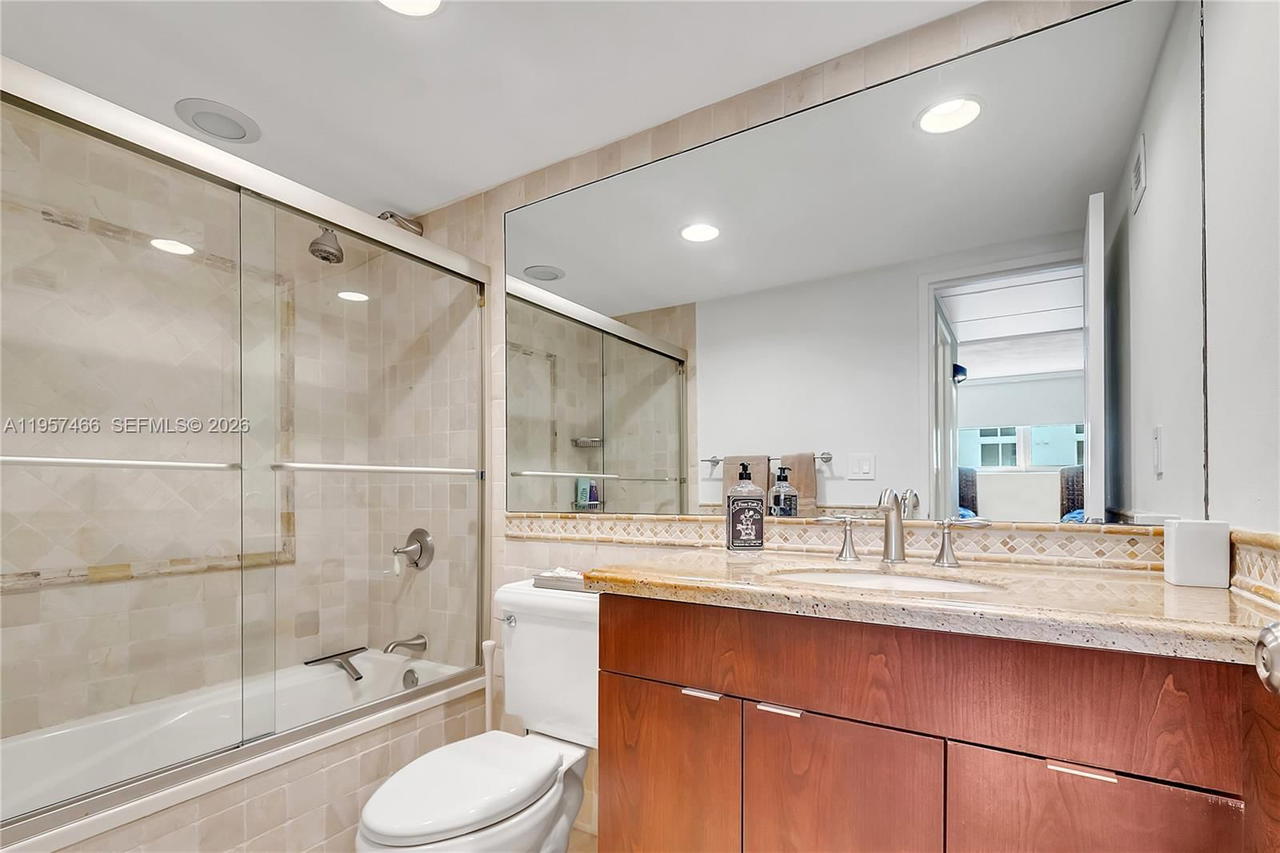 Real estate property located at 4250 Galt Ocean Dr #7D, Broward, Galt Towers Condo, Fort Lauderdale, FL