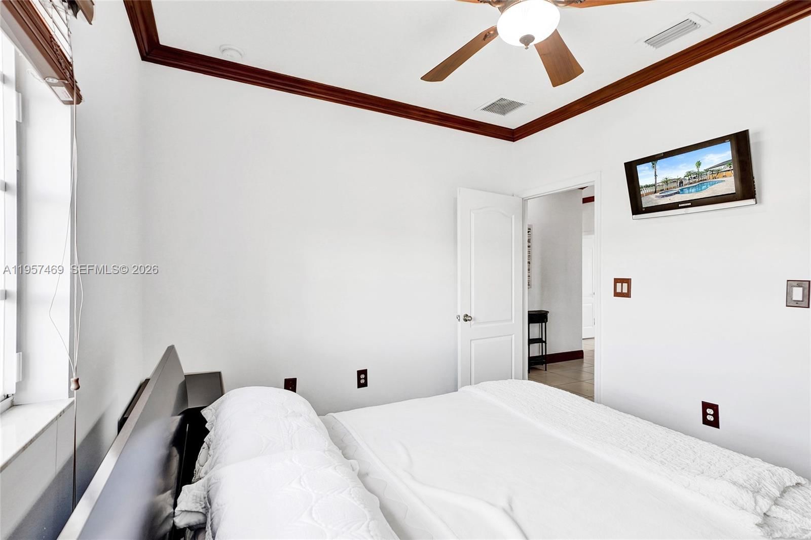 Real estate property located at 876 155th Ct, Miami-dade, Efm Estates Sec 1, Miami, FL