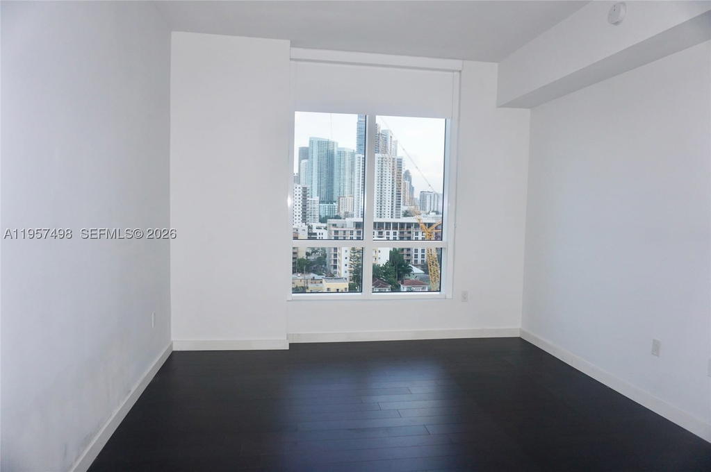 Real estate property located at 601 27TH ST #1706, Miami-dade, The Crimson Condominium, Miami, FL