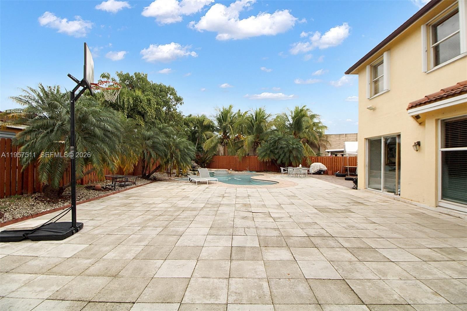 Real estate property located at 10755 244th Ter, Miami-dade, Villas Del Campo Sub, Homestead, FL