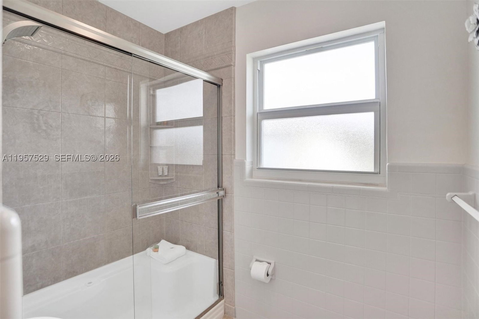 Real estate property located at 1341 7th Ave, Broward, Cypress Lake, Pompano Beach, FL