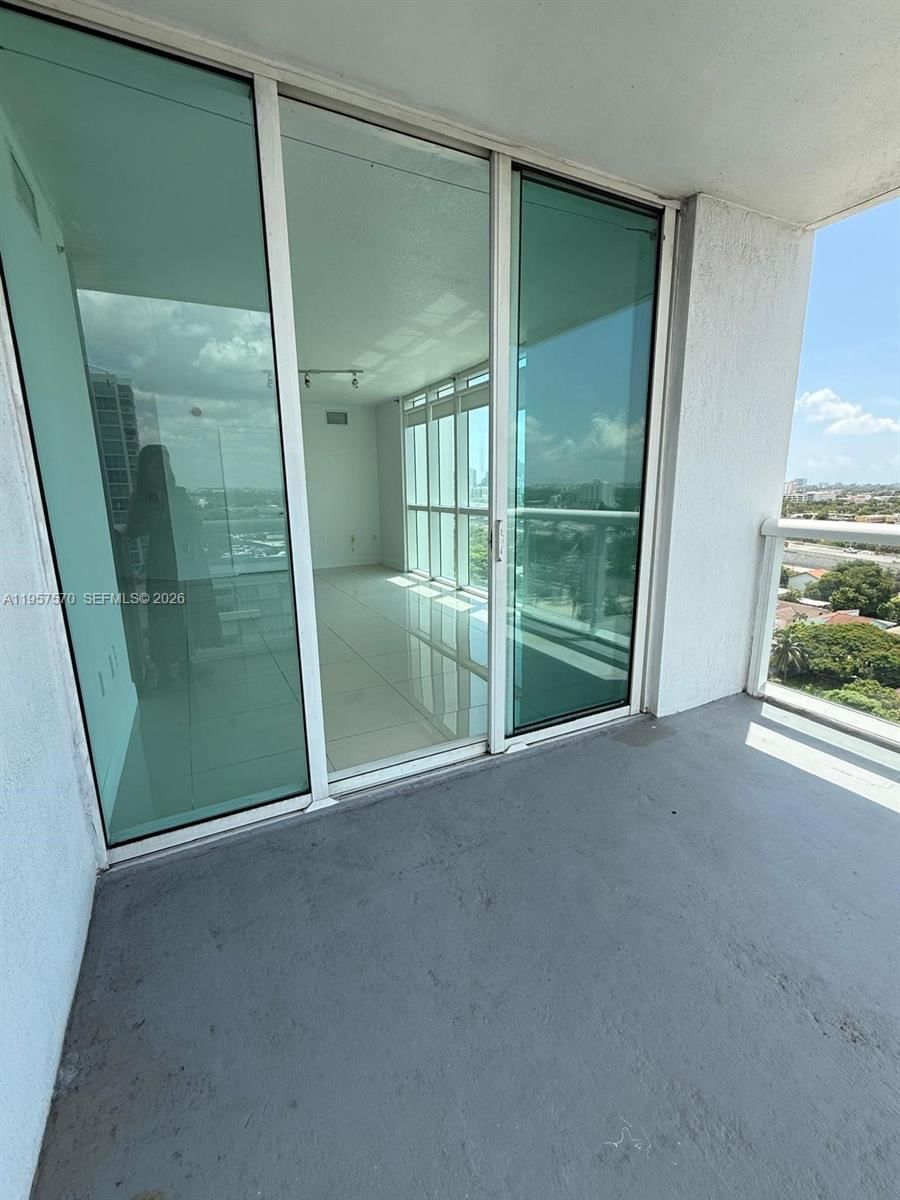 Real estate property located at 1871 S River Dr #1503, Miami-dade, Terrazas Riverpark Villag, Miami, FL