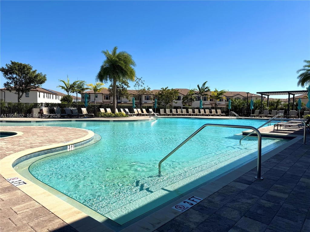 Real estate property located at 11032 33rd Way, Miami-dade, Aquabella North Replat, Hialeah, FL