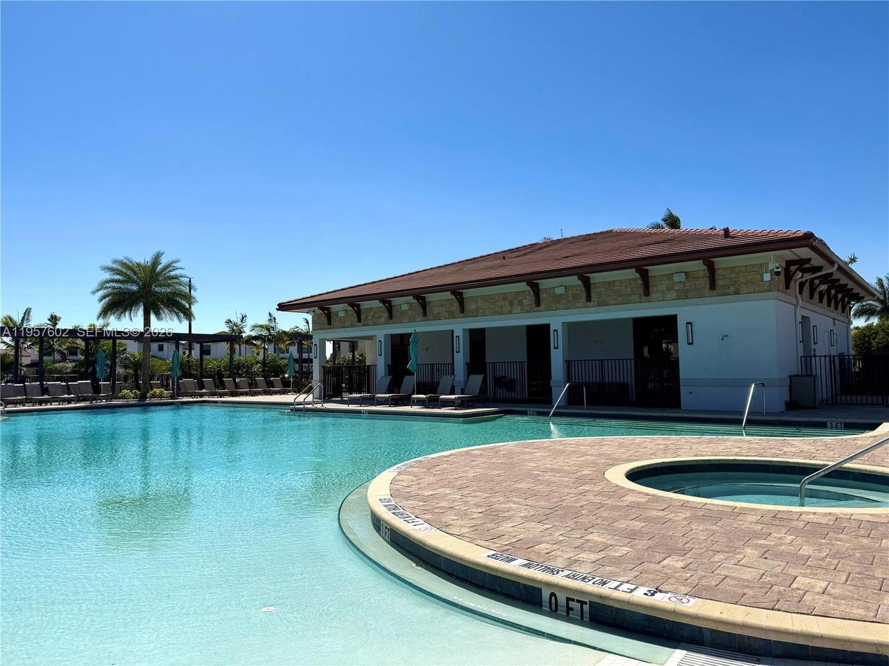 Real estate property located at 11032 33rd Way, Miami-dade, Aquabella North Replat, Hialeah, FL