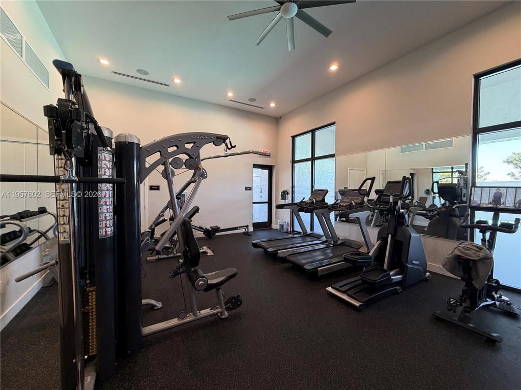 Real estate property located at 11032 33rd Way, Miami-dade, Aquabella North Replat, Hialeah, FL
