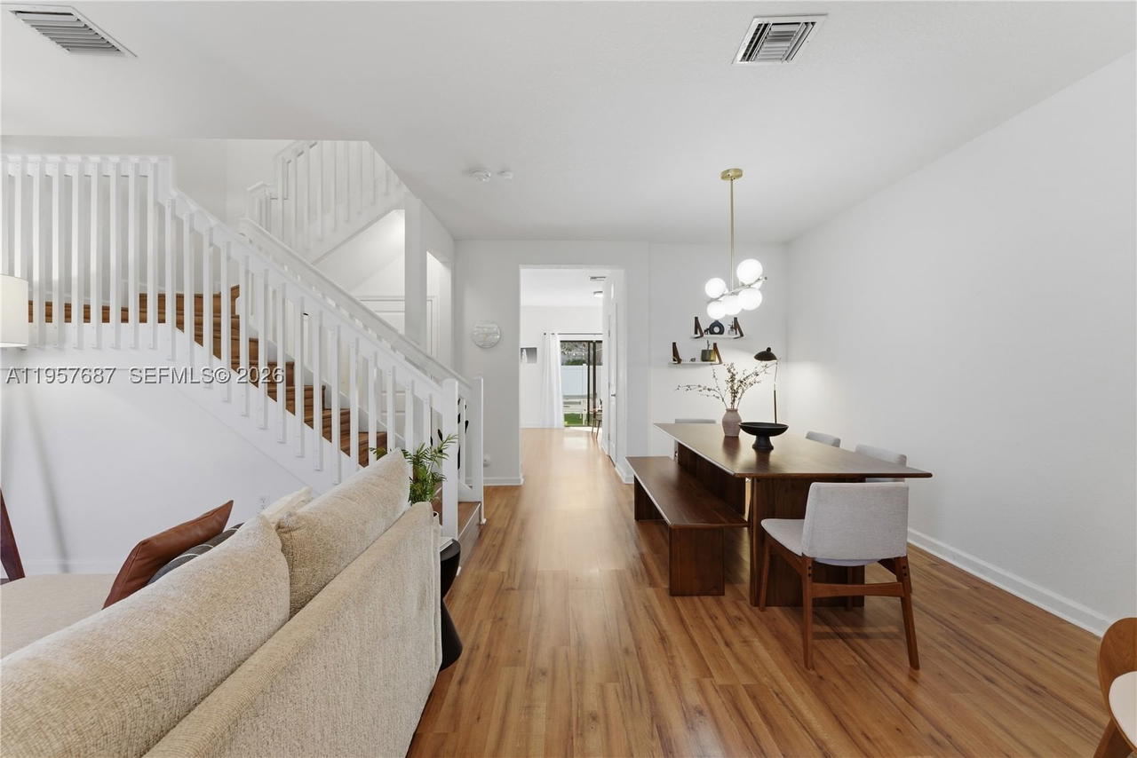 Real estate property located at 11456 33rd Way, Miami-dade, Aquabella North, Hialeah, FL
