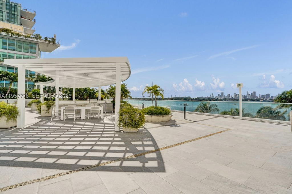 Real estate property located at 1330 West Ave #1811, Miami-dade, The Waverly At South Beac, Miami Beach, FL