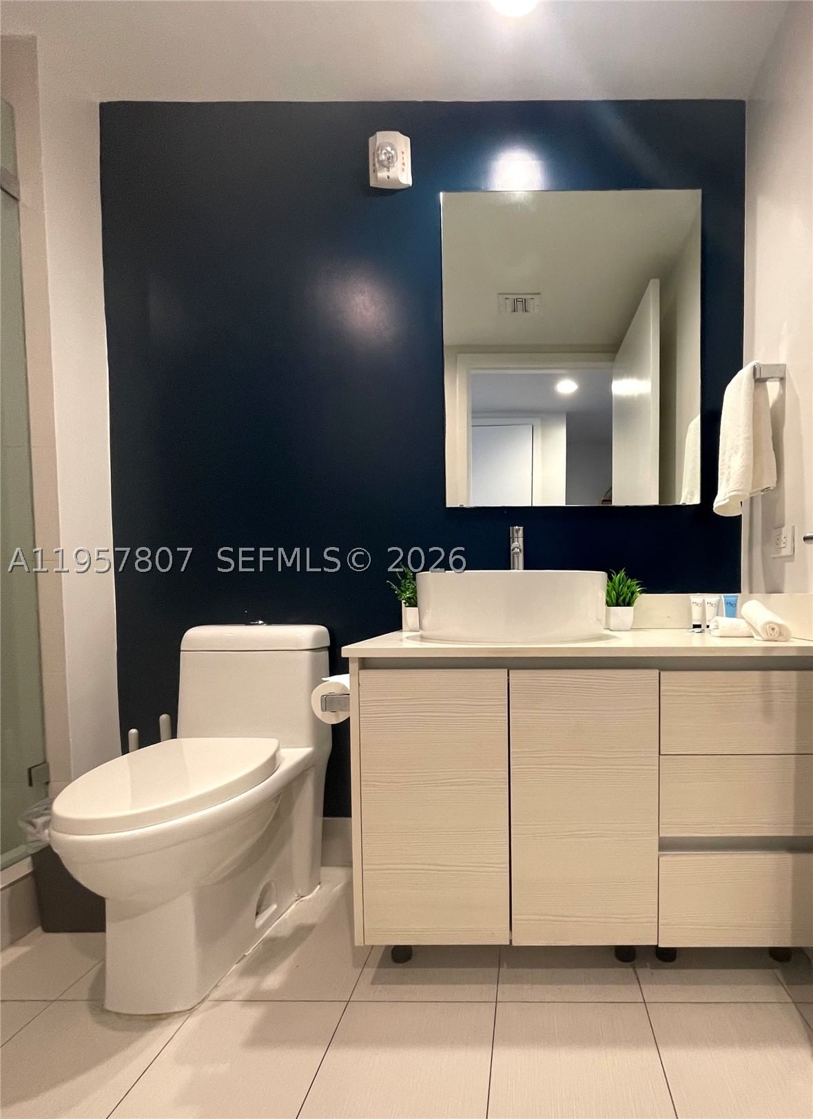 Real estate property located at 2602 Hallandale Beach Blvd R2904, Broward, Beachwalk Condominium, Hallandale Beach, FL