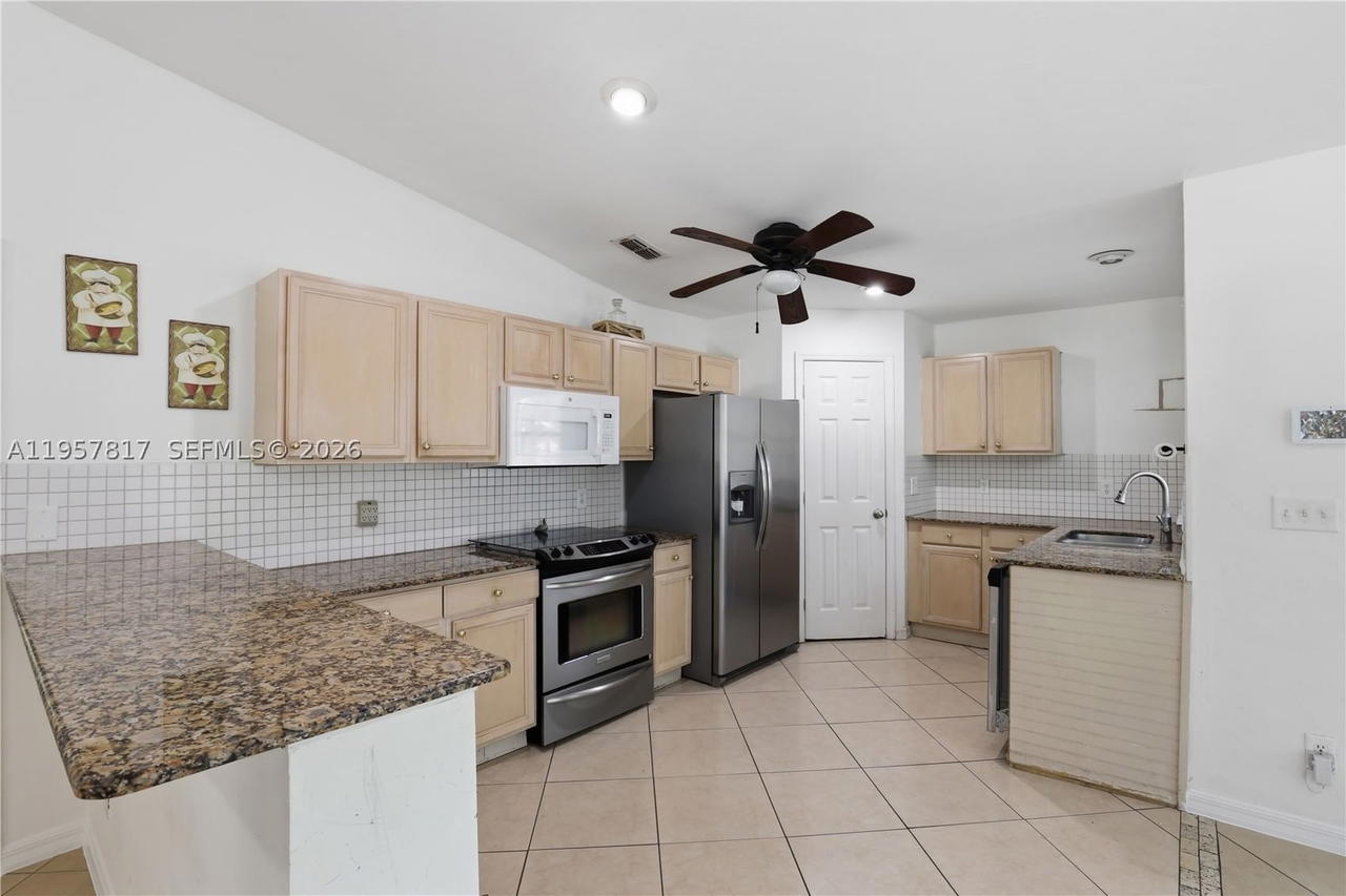 Real estate property located at 530 7TH ST SW, Collier, Golden Gate Estates, Naples, FL