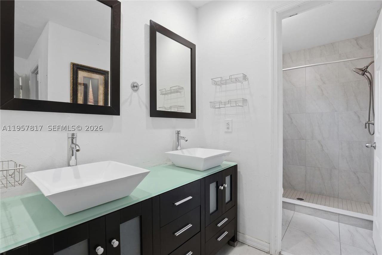 Real estate property located at 530 7TH ST SW, Collier, Golden Gate Estates, Naples, FL