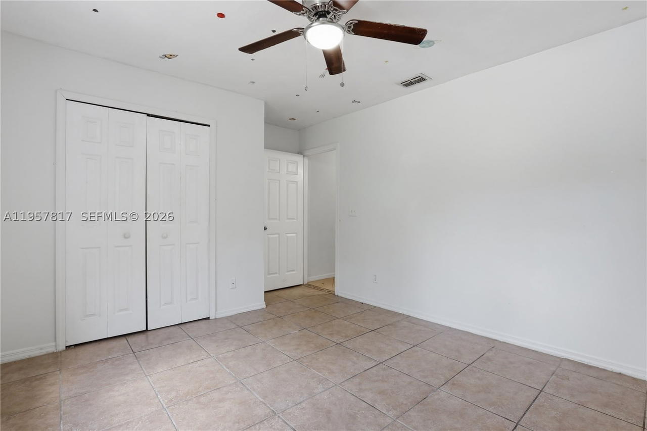 Real estate property located at 530 7TH ST SW, Collier, Golden Gate Estates, Naples, FL