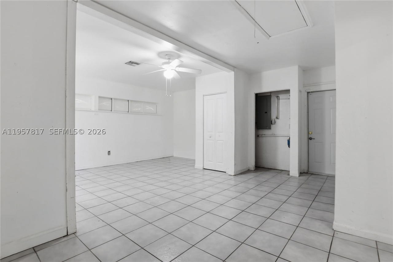 Real estate property located at 530 7TH ST SW, Collier, Golden Gate Estates, Naples, FL