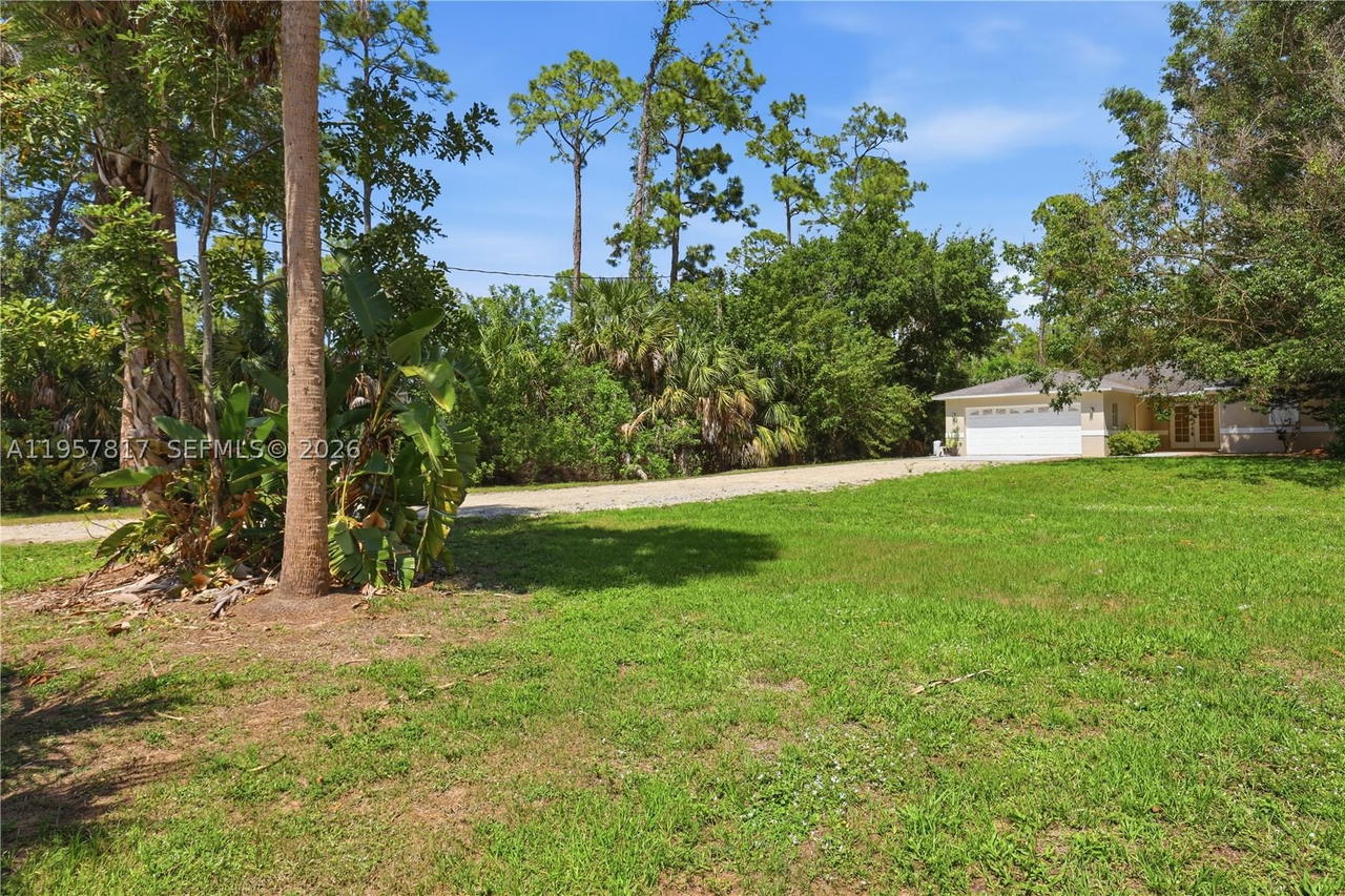 Real estate property located at 530 7TH ST SW, Collier, Golden Gate Estates, Naples, FL