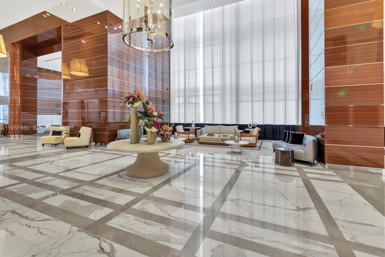 Real estate property located at 17475 Collins Ave #304, Miami-dade, Chateau Beach Condo, Sunny Isles Beach, FL