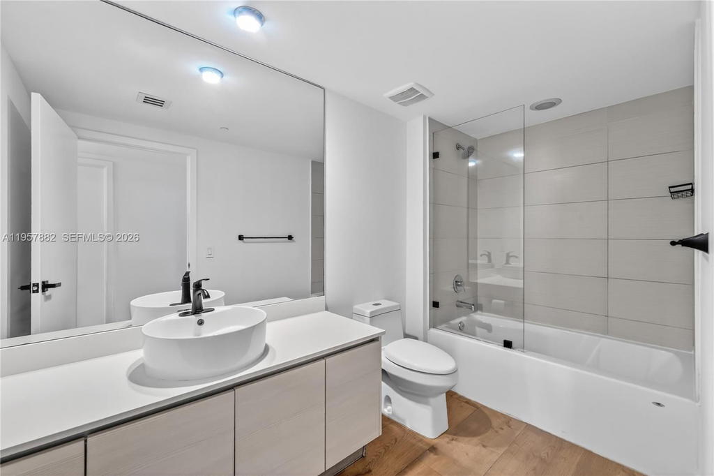 Real estate property located at 4250 Biscayne Blvd #1502, Miami-dade, 4250 Biscayne Boulevard C, Miami, FL