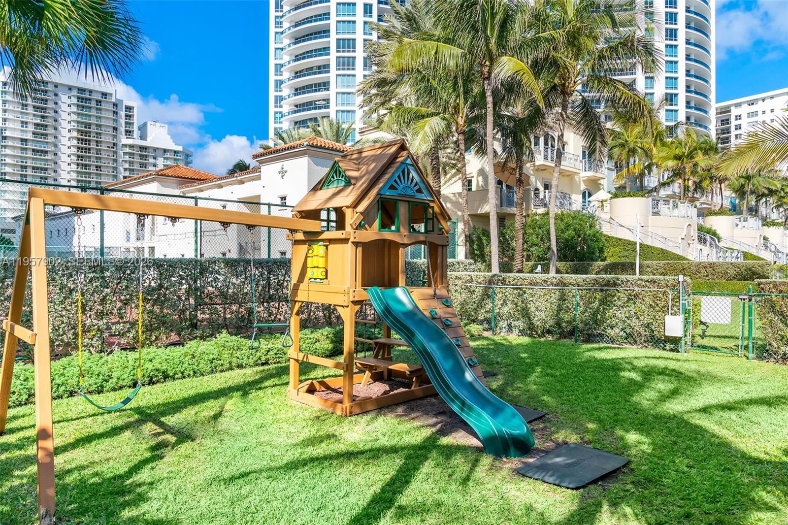 Real estate property located at 5959 Collins Ave #1001, Miami-dade, The Residences At The Bat, Miami Beach, FL