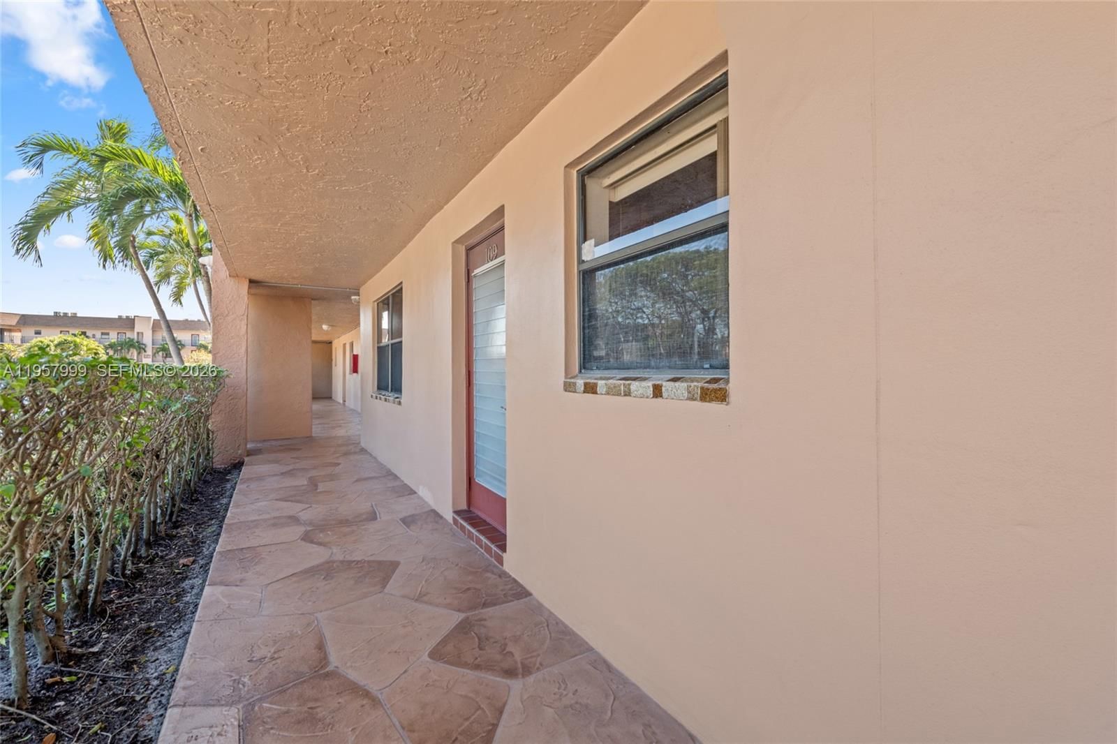 Real estate property located at 10300 30th Ct #109, Broward, Sunrise Lakes 168 Condo, Sunrise, FL
