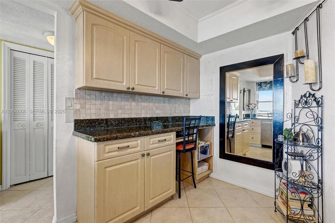 Real estate property located at 11930 Bayshore Dr #606, Miami-dade, Majorca Towers Condo, North Miami, FL