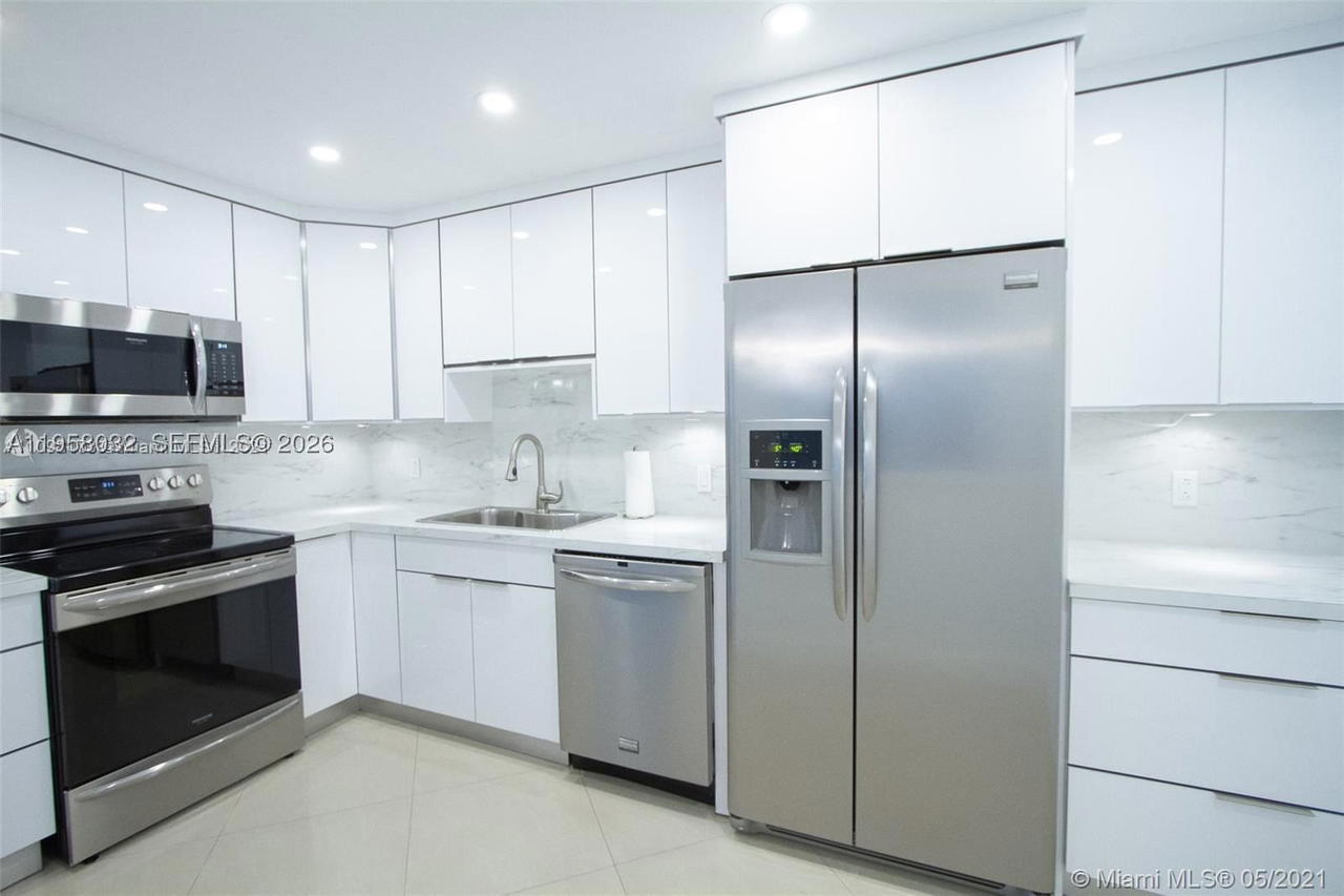 Real estate property located at 3801 Ocean Dr PH16S, Broward, Tides On Hollywood Beach, Hollywood, FL