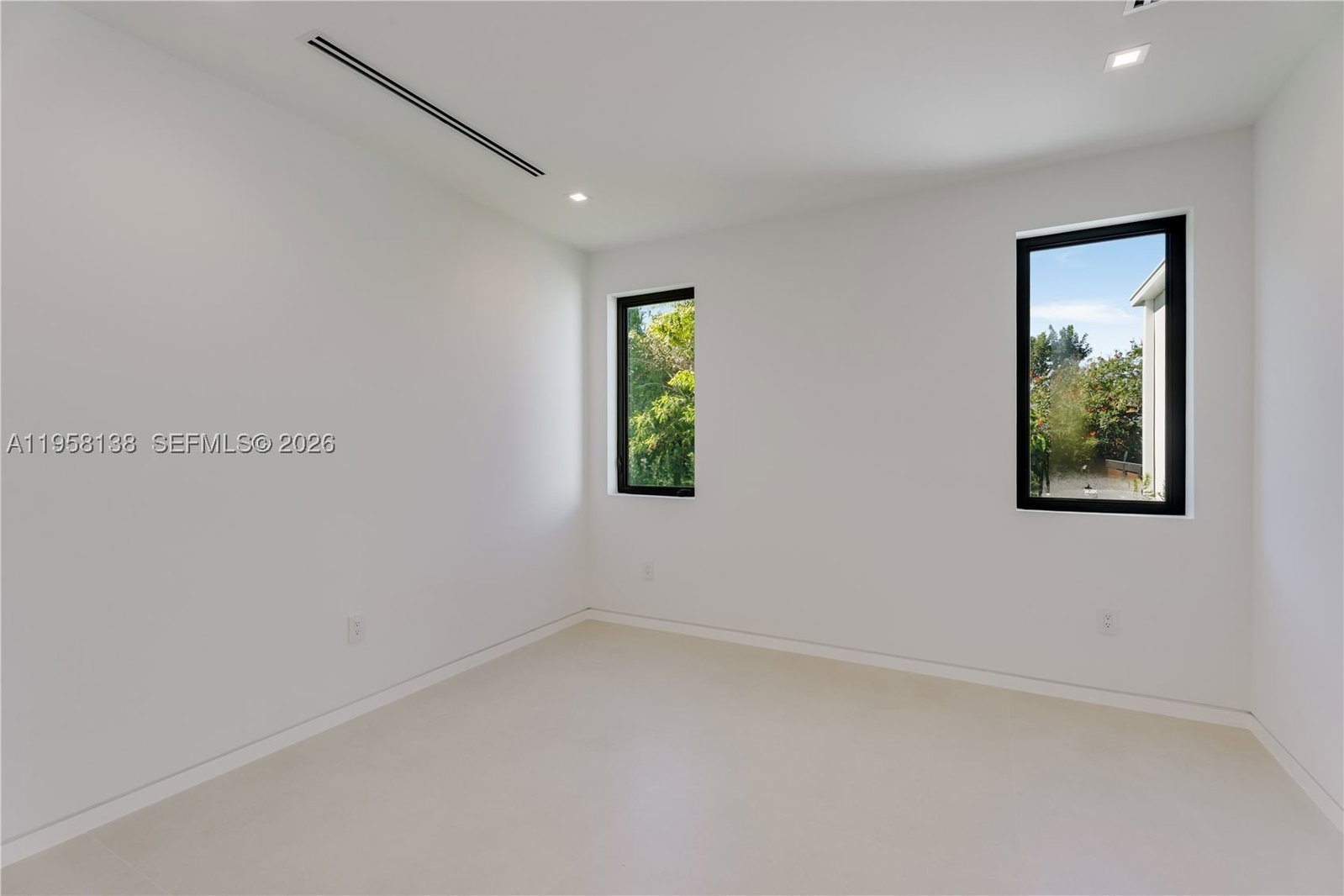 Real estate property located at 11000 120th St, Miami-dade, Pine Shore Sec 1, Miami, FL
