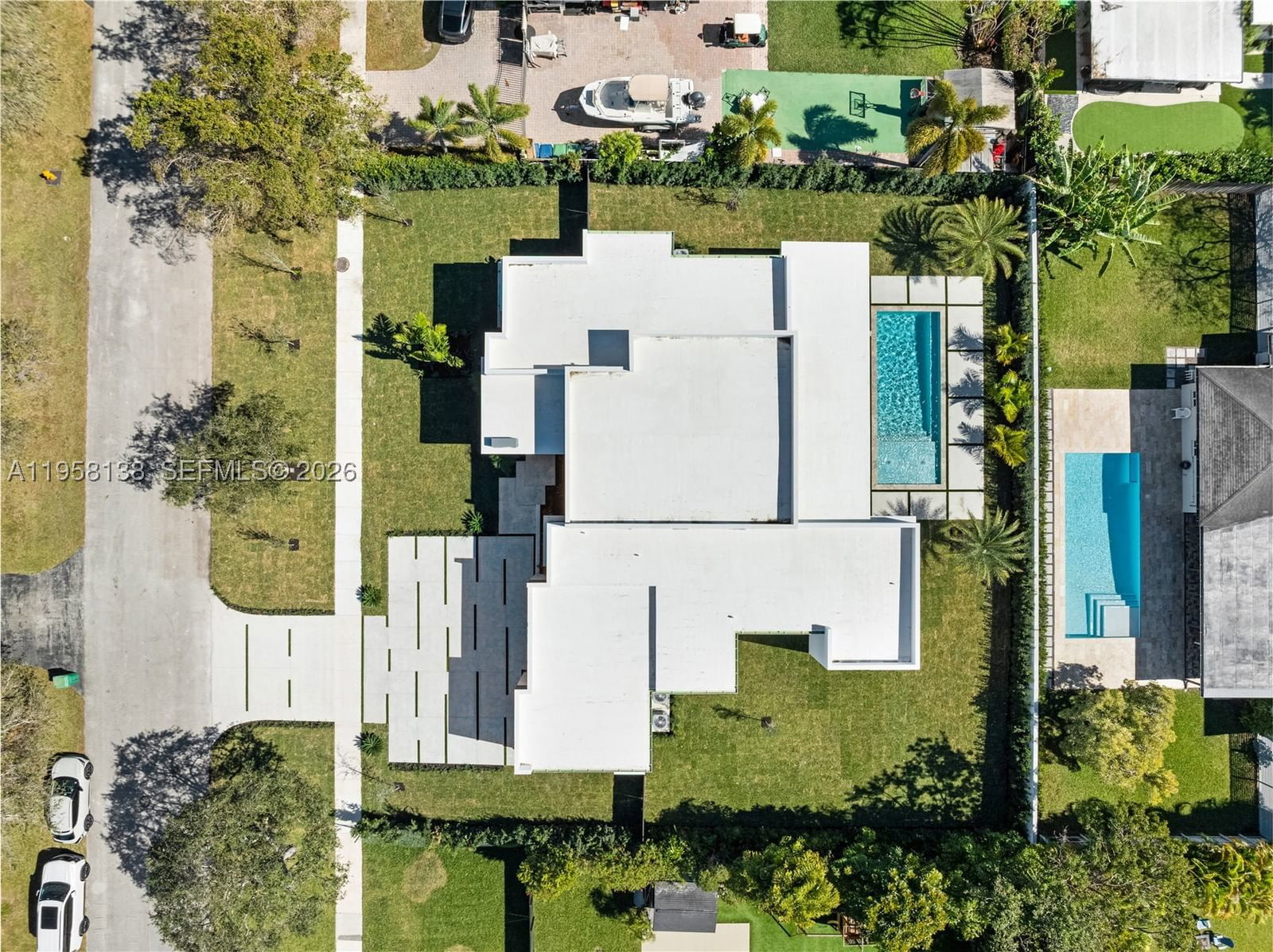 Real estate property located at 11000 120th St, Miami-dade, Pine Shore Sec 1, Miami, FL