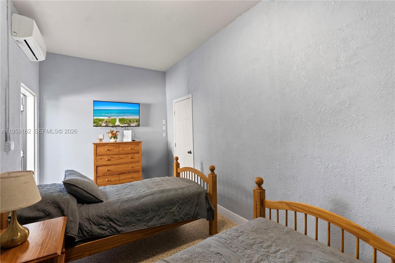 Real estate property located at 3281 145th Ave, Miami-dade, Isabianca Estates, Miami, FL