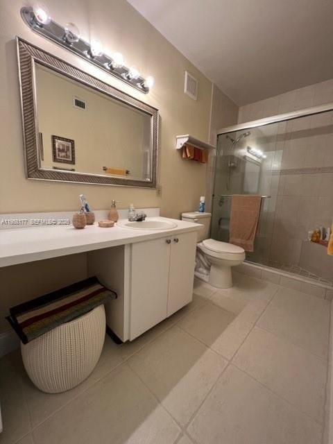 Real estate property located at 13783 66th St #215A, Miami-dade, The Meadows Lake North Co, Miami, FL