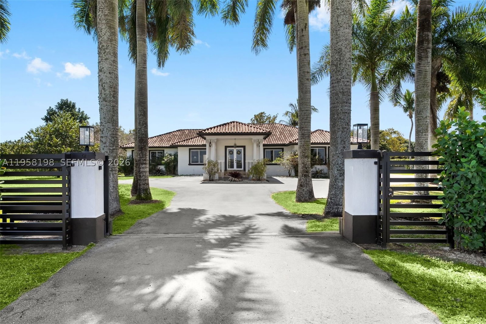 Real estate property located at 16800 190th St, Miami-dade, Redland, Miami, FL