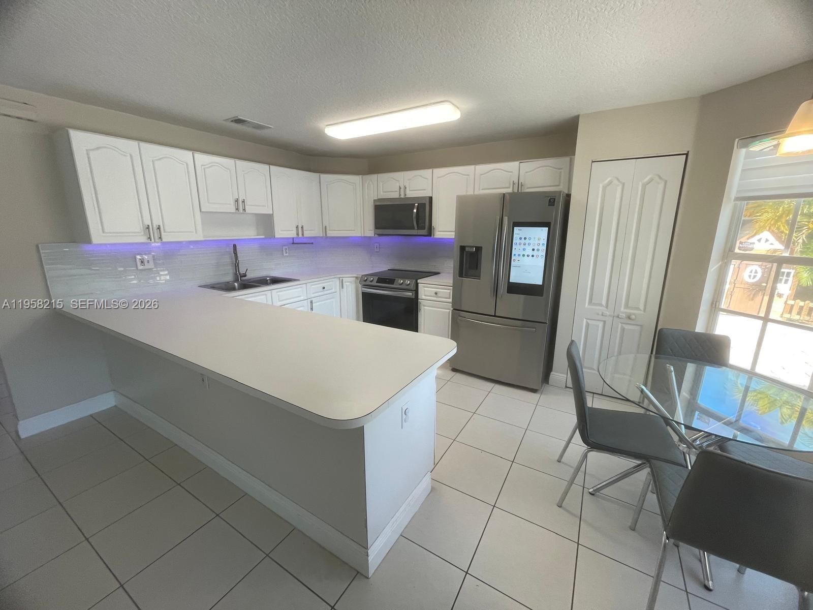 Real estate property located at 16030 42nd Ter, Miami-dade, Park Lakes By The Meadows, Miami, FL