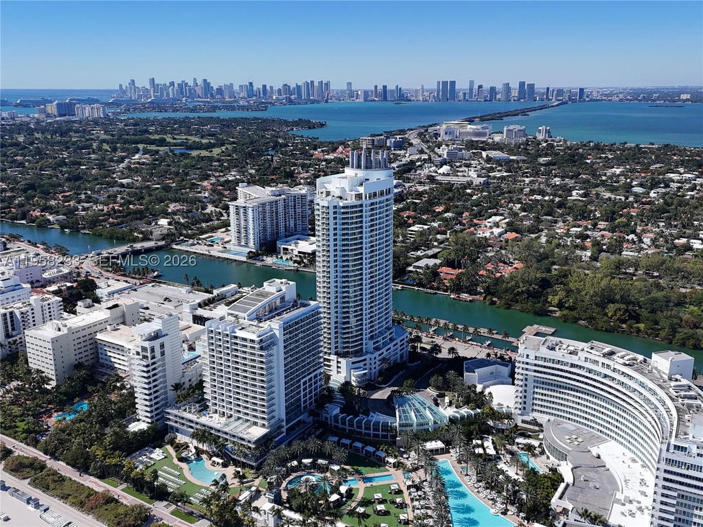 Real estate property located at 4391 Collins Ave #1703, Miami-dade, Fontainebleau Iii Ocean C, Miami Beach, FL