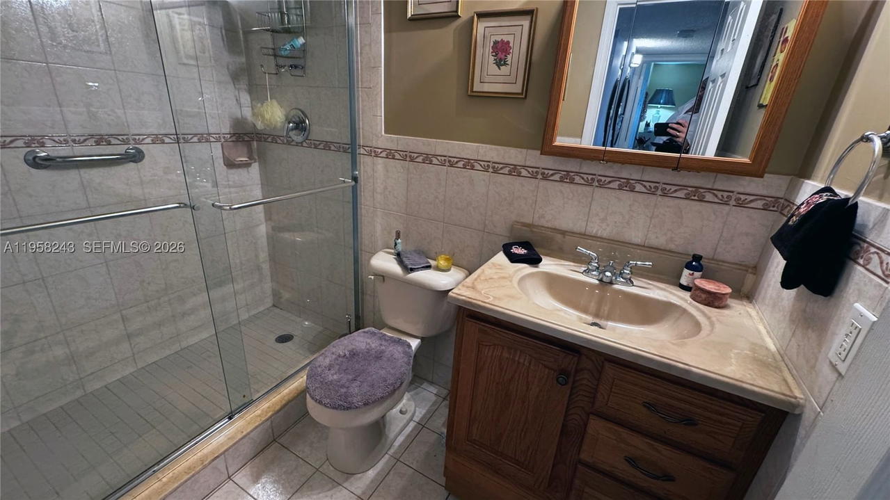 Real estate property located at 9301 4th St #114E, Miami-dade, South Winds Condo, Miami, FL