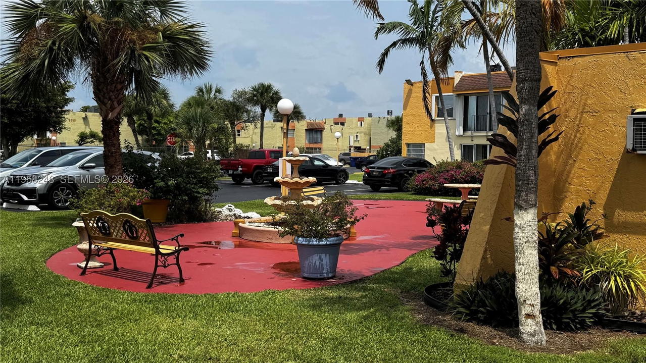 Real estate property located at 9301 4th St #114E, Miami-dade, South Winds Condo, Miami, FL