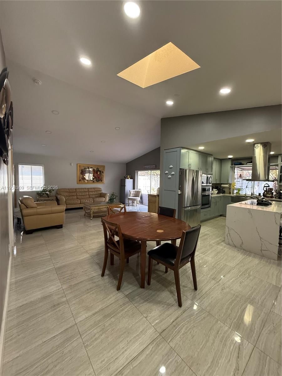 Real estate property located at 18237 61st Pl, Miami-dade, Harbour Sub, Hialeah, FL