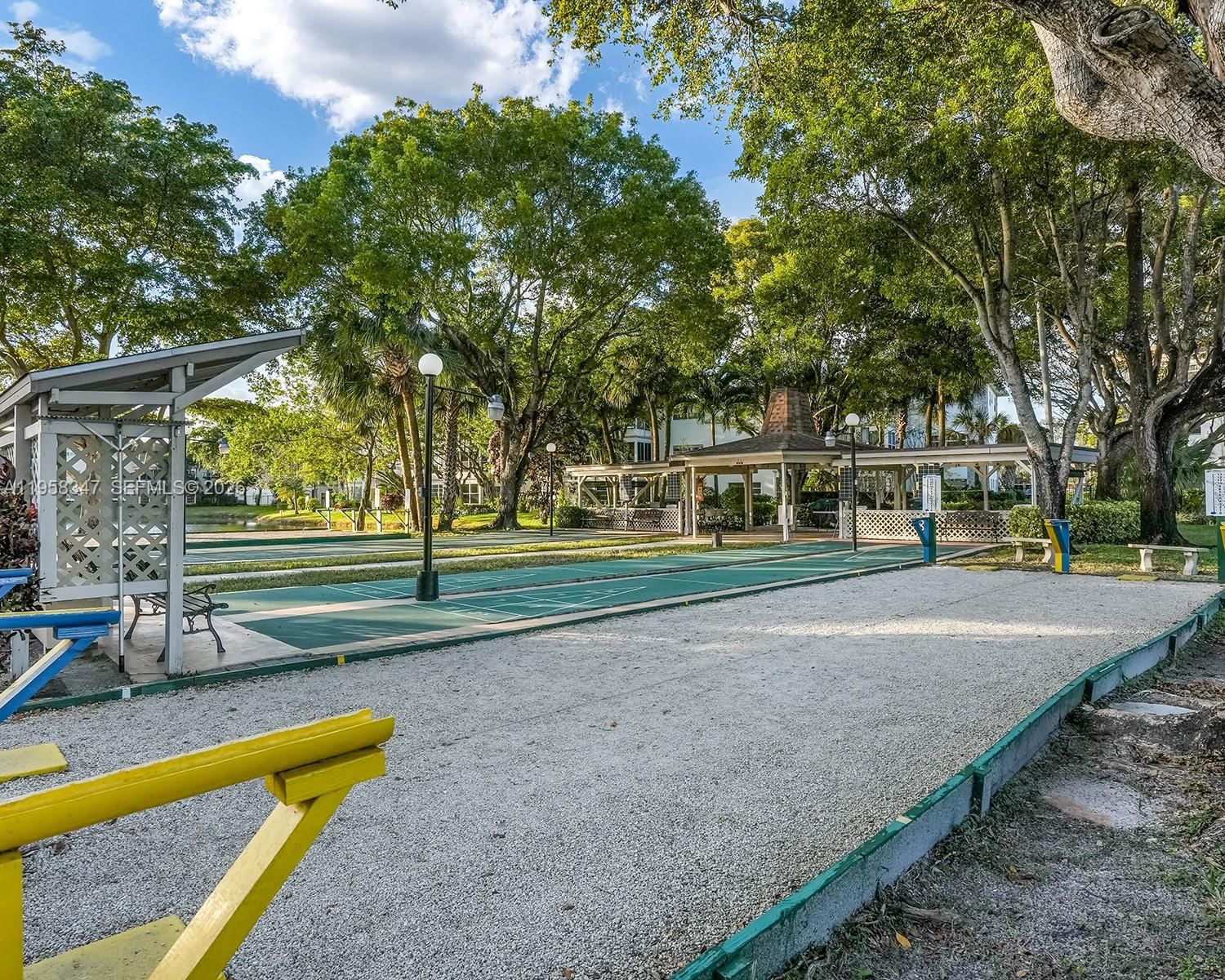 Real estate property located at 3531 50th Ave #514, Broward, Bamboo Gardens Condo, Lauderdale Lakes, FL