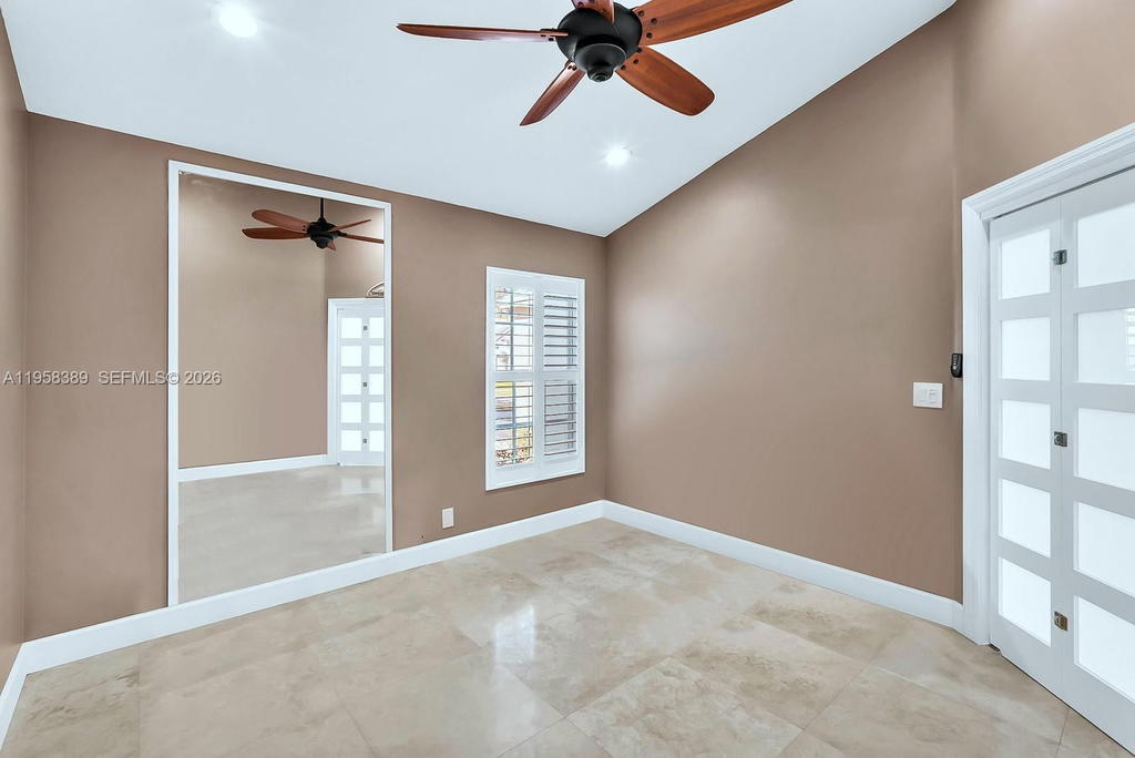 Real estate property located at 10230 Grove Ln, Broward, Coopers Grove, Cooper City, FL
