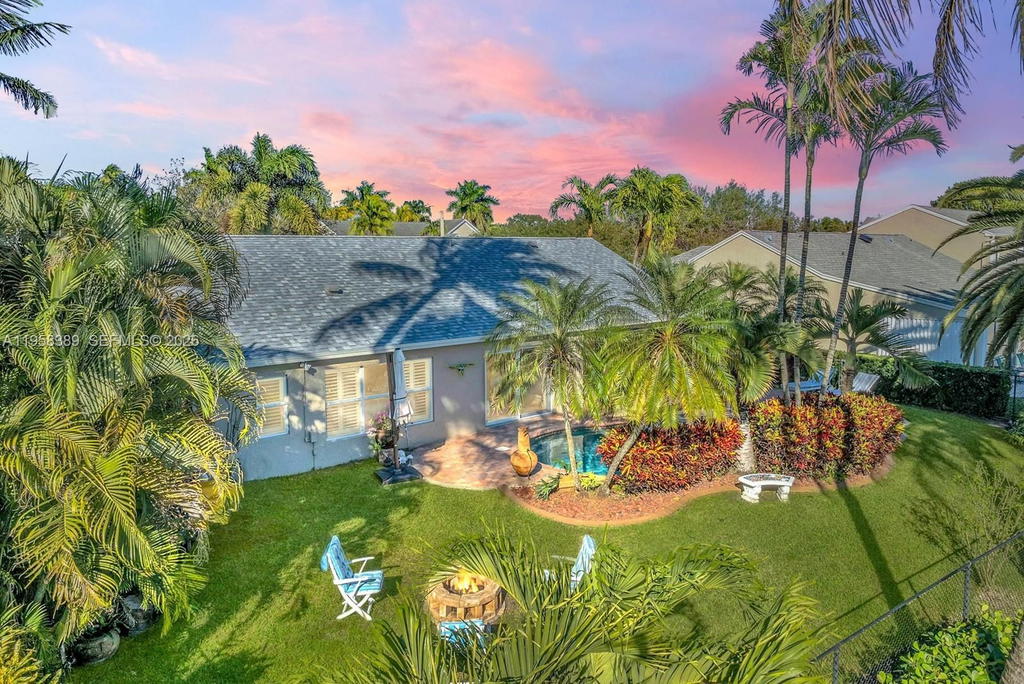 Real estate property located at 10230 Grove Ln, Broward, Coopers Grove, Cooper City, FL