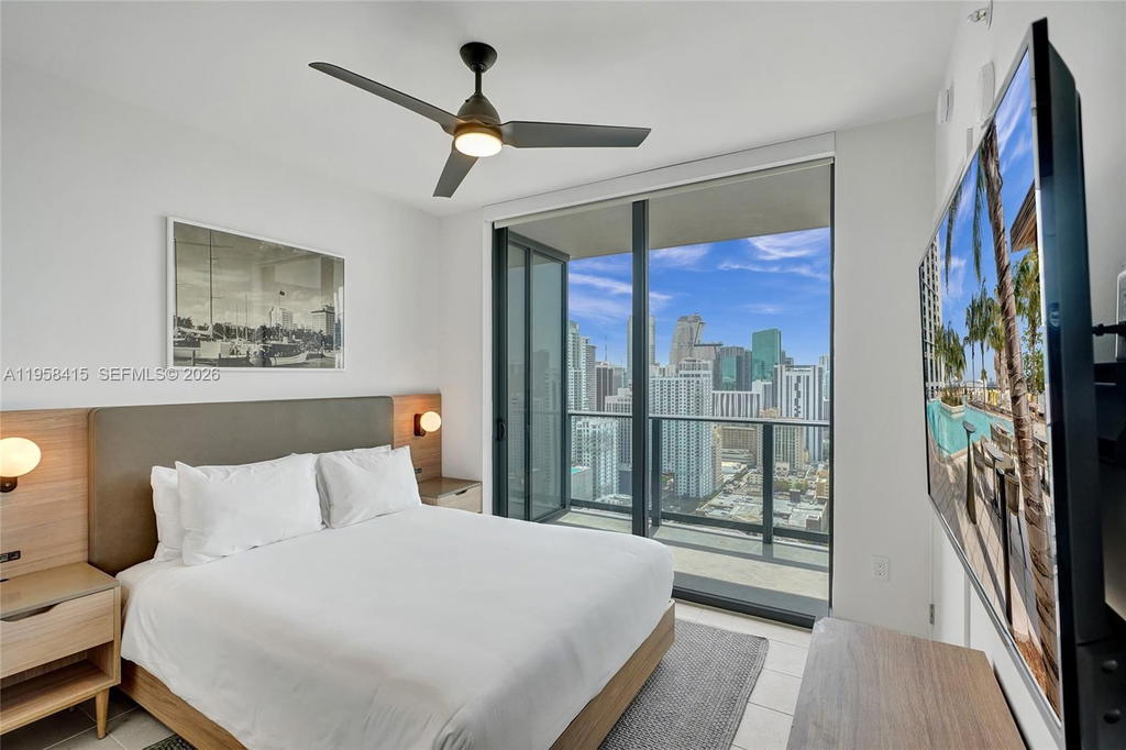 Real estate property located at 159 6th St #3405, Miami-dade, Natiivo Miami, Miami, FL