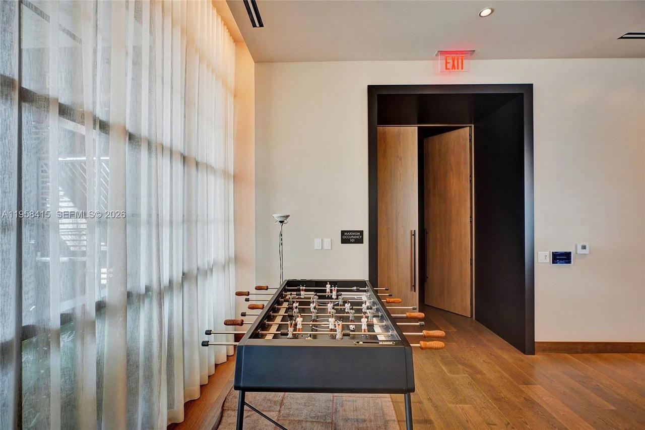 Real estate property located at 159 6th St #3405, Miami-dade, Natiivo Miami, Miami, FL