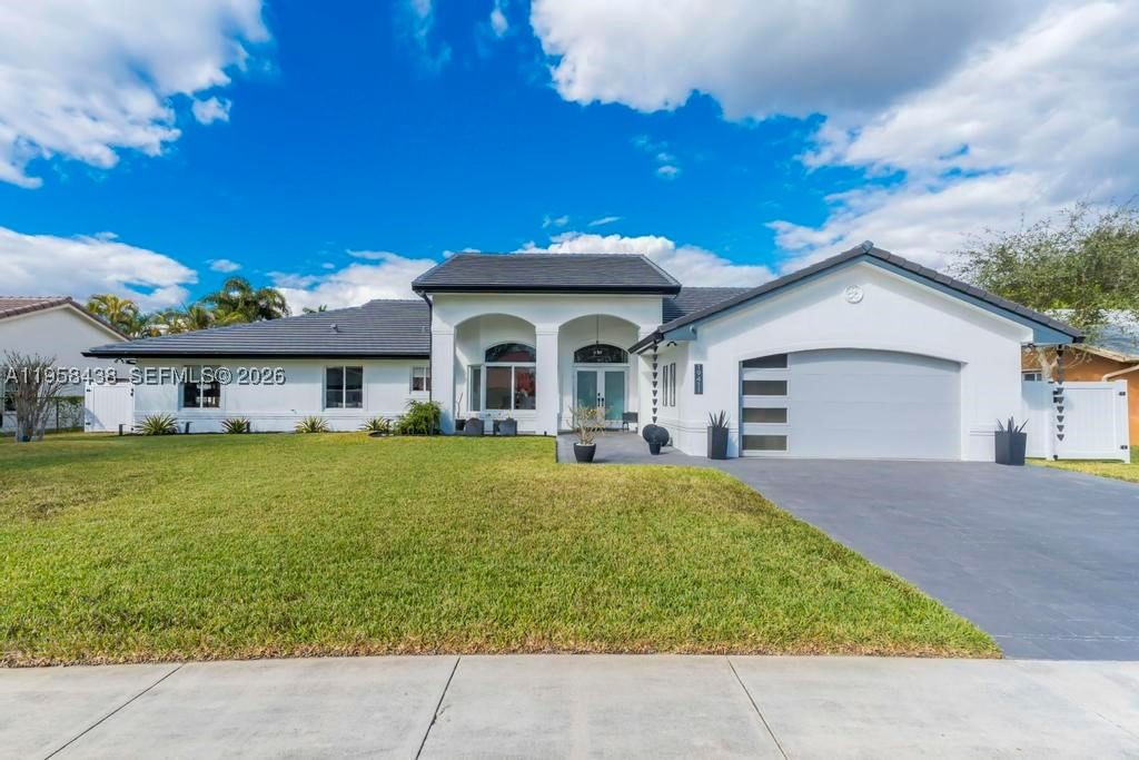 Real estate property located at 19411 2nd St, Broward, Pasadena At Chapel Trail, Pembroke Pines, FL