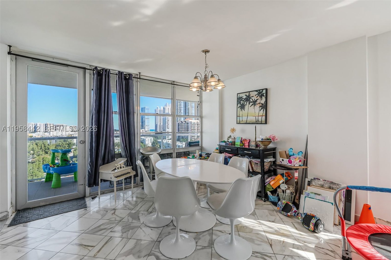 Real estate property located at 230 174th St #1404, Miami-dade, Winston Tower 300 Condo, Sunny Isles Beach, FL
