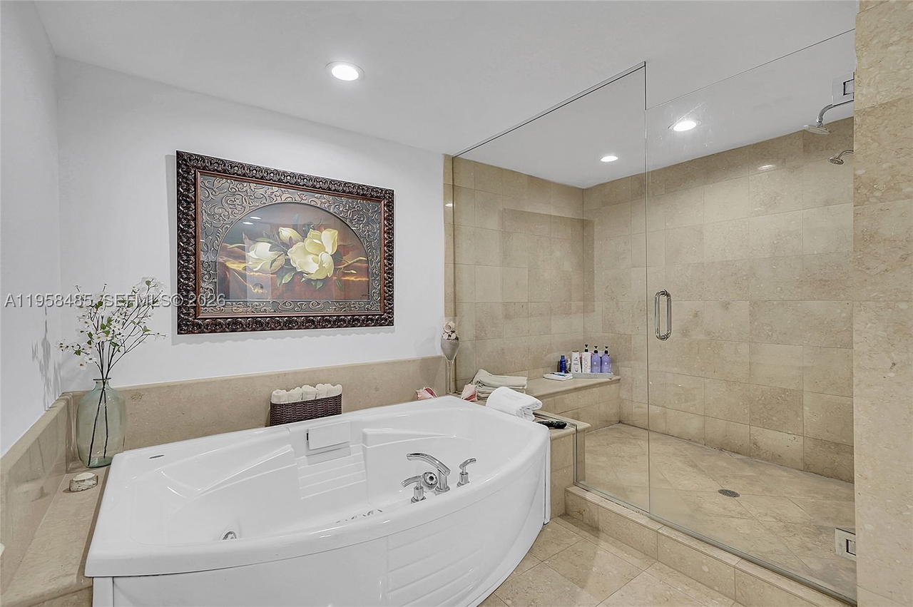 Real estate property located at 3101 OCEAN #1802, Broward, Ocean Palms Condo, Hollywood, FL