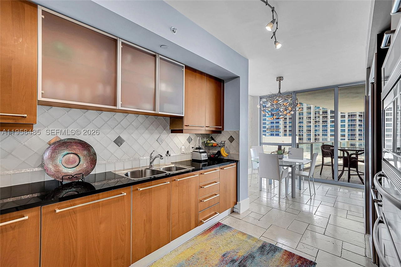 Real estate property located at 3101 OCEAN #1802, Broward, Ocean Palms Condo, Hollywood, FL