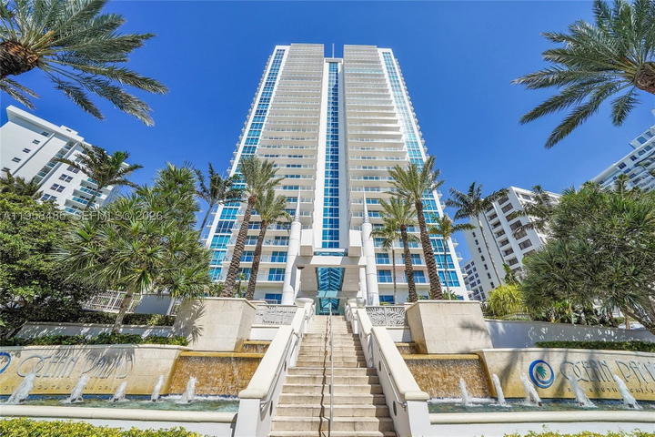 Real estate property located at 3101 OCEAN #1802, Broward, Ocean Palms Condo, Hollywood, FL
