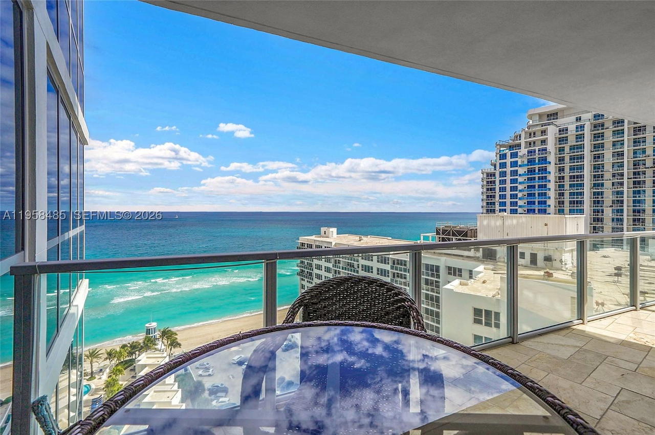 Real estate property located at 3101 OCEAN #1802, Broward, Ocean Palms Condo, Hollywood, FL