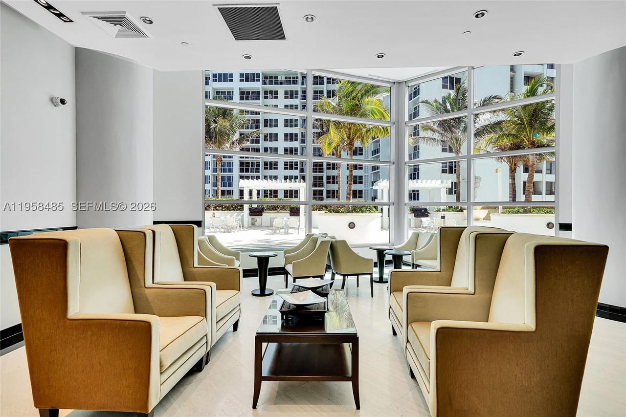 Real estate property located at 3101 OCEAN #1802, Broward, Ocean Palms Condo, Hollywood, FL