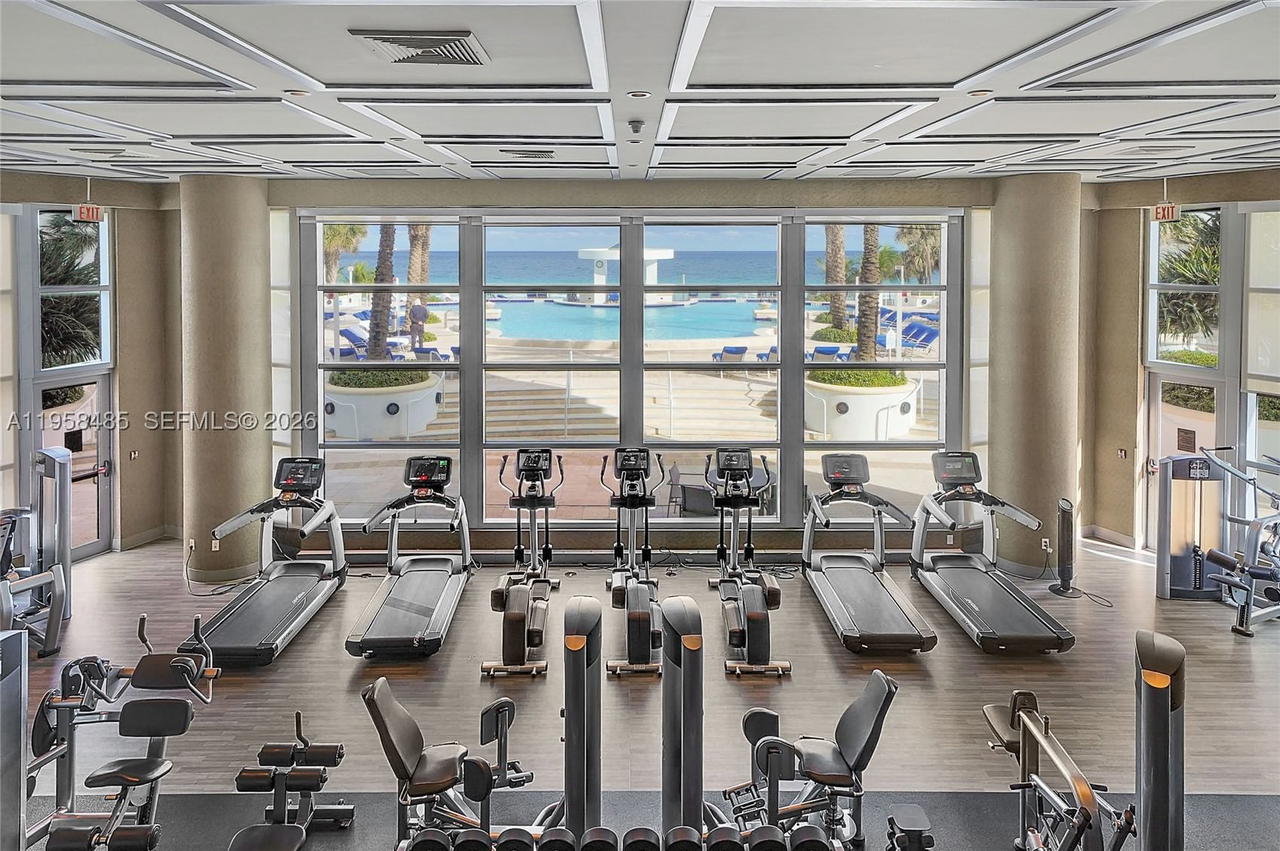 Real estate property located at 3101 OCEAN #1802, Broward, Ocean Palms Condo, Hollywood, FL